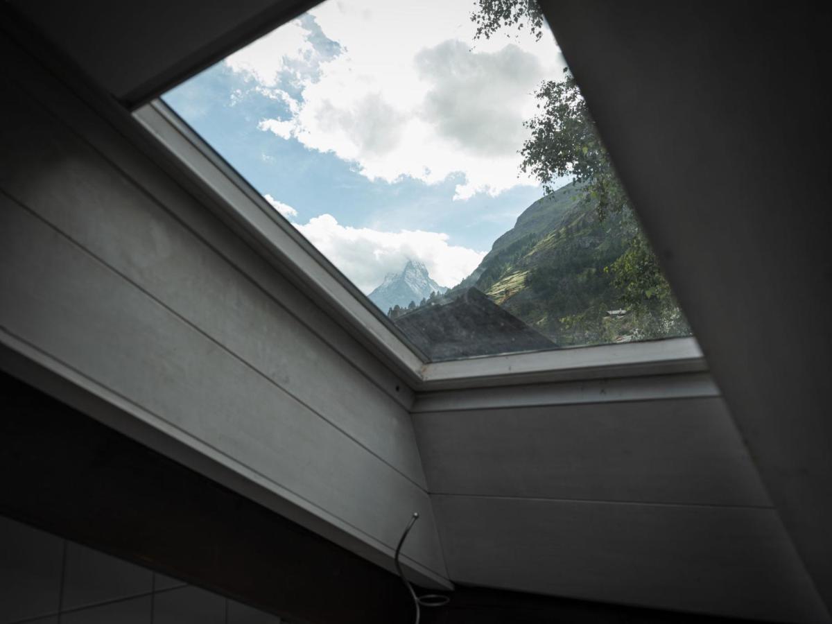 Emanuel By Interhome Zermatt